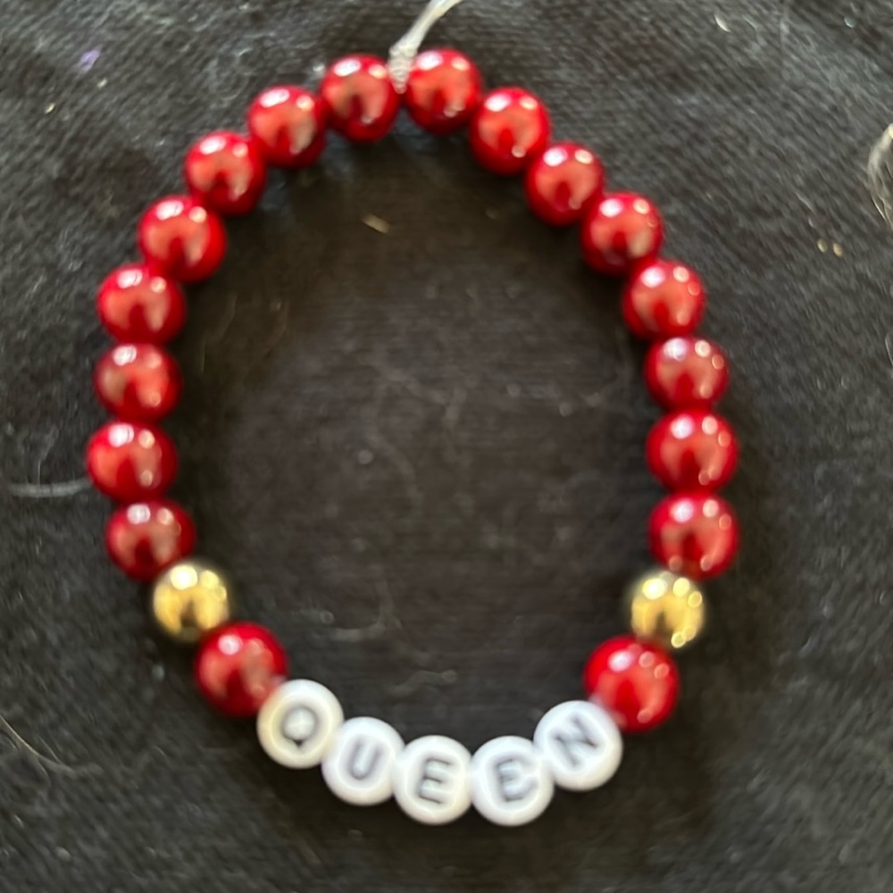 Queen Bracelet